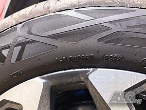 Гуми Continental Eco Contact 6 215 / 55 R 17 V