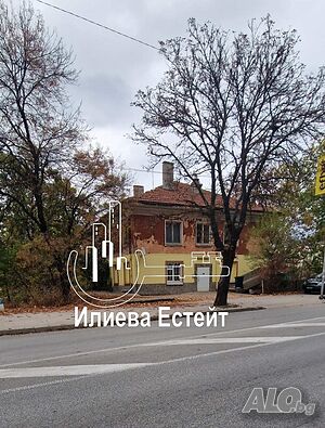 Продава 1-ви етаж от монолитна сграда в гр. Димитровград