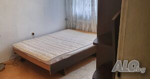 Просторна стая с тераса в Красна поляна 2, за жена