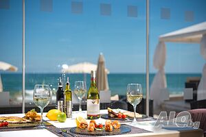 Сервитьори Основен Ресторант Хотел Algara Beach