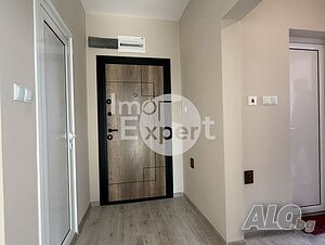 Просторен имот в централен район на гр. Карнобат!!!