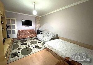 2-стаен апартамент, Възрожденци