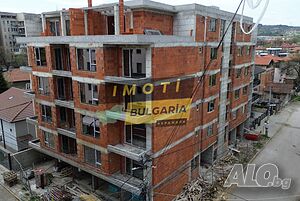 Продава се нов 1+1 апартамент - модерно строителство, топ локация