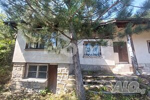 Къща/Вила, Пожарево, 78 кв.м., 70000 € Едноетажна къща 78 кв.м РЗП 600 кв.м двор | Къщи, Вили | Пожарево