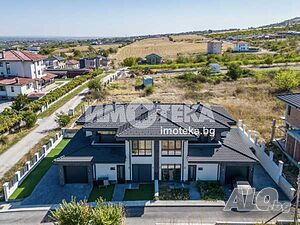Къща/Вила, Марково, 190 кв.м., 300000 €