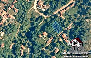 Парцел 662кв.м, регулация, село Новаково, за къща, до планината