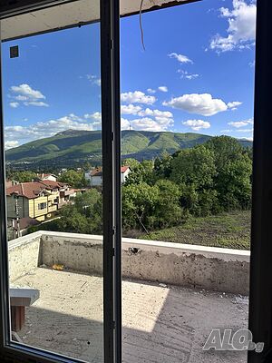 Тристаен апартамент в кв. Горна баня