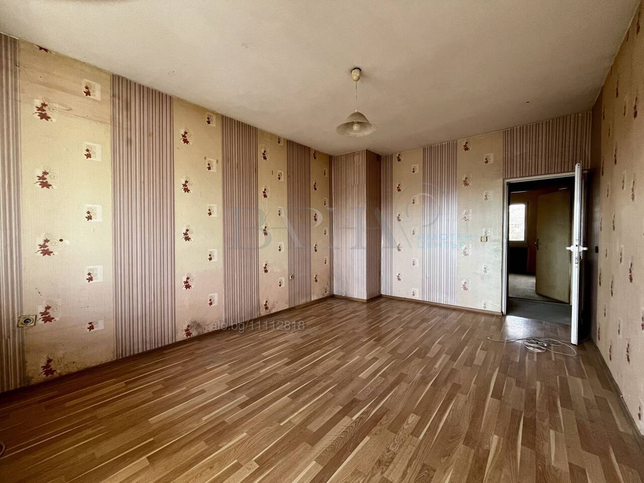 Тристаен Апартамент кв. Възраждане 4