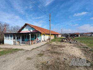 Бизнес имот в село Балювица, общ. Берковица, обл. Монтана