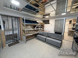 Продава се търговско помещение - кв. Център!