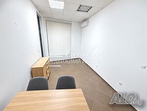 Продава се офис в сграда НОВО строителство - кв. Център!