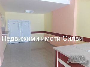 ТЪРГОВСКО ПОМЕЩЕНИЕ - Център!
