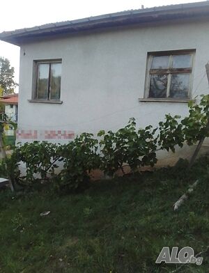 Къща с. Граница, на 5км. от гр. Кюстендил, 57000Е.