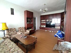 Двустаен апартамент с панорамна гледка в кв. „Даме Груев“