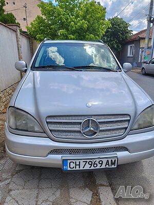 Продава се Мерцедес МЛ 270 Mercedes-Benz ML 270 CDI - 2000 г.