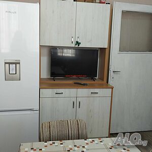 Център - дава под наем гарсониера - близо до Пето Училище