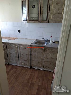 кв. ”Сини Камъни” - продава едностаен апартамент с ТЕЦ, ет 5
