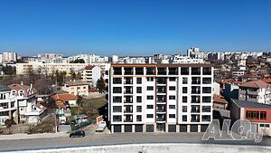 Апартамент с три спални и два гаража в нова сграда пред Акт 16