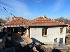 КЪЩА в село Клокотница обл. Хасково