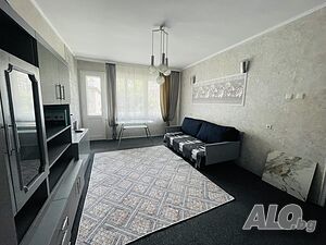 Просторен четиристаен апартамент в Идеалния Център на гр. Добрич