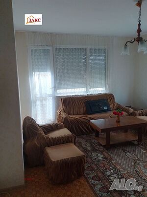 Етаж от къща 96 кв.м РЗП