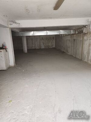 Паркоместа за продажба в кв. Вароша