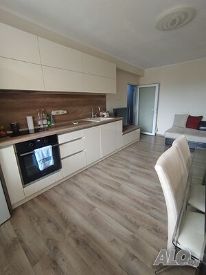 🏡✅Луксозен Тристаен Апартамент в ж-к Златен рог Под наем✅🏡