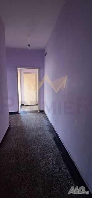 Тристаен апартамент 60 кв.м Панел 1995 г. 2 етаж Непоследен