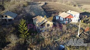 100 кв.м РЗП 1200 кв.м двор