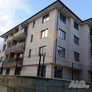 Тристаен апартамент 98 кв.м Тухла 2025 г. 2 етаж Непоследен