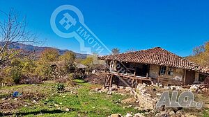 Къща с панорама в Еленския Балкан