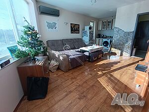 Двустаен апартамент ново строителство с панорамна гледка