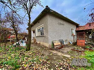 Къща в с. Буря