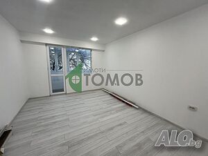 Eдностаен апартамент, Басейна