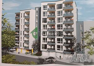 Просторен тристаен апартамент в кв. Три Чучура -север