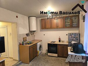 Продава КЪЩА град София, с. Владая