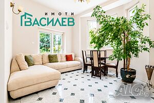 Продава 3-СТАЕН град София, Център