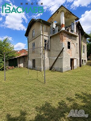 Продава КЪЩА град Перник, Пригаров район