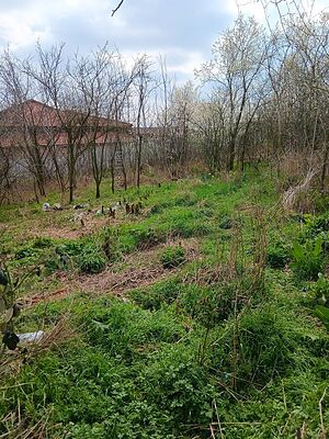 УПИ от 635 кв.м. в кв. Горно Езерово - на две улици