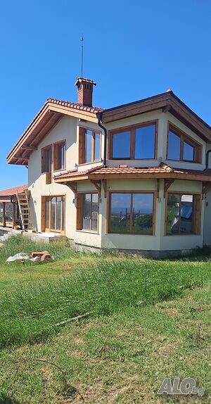 image_9