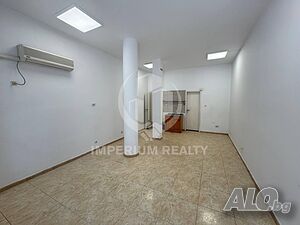 Партерно помещение в гр. Бургас, ж.к. Лазур, зад Краставица
