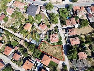 Парцел в с. Брестник с проект и разрешително за строеж!