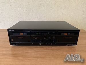 Продавам двукасетъчен дек Sony TC-W320