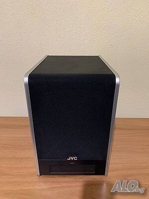 Продавам съббуфер JVC SP-PWD88S