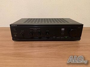 Продавам усилвател Sony TA-F100