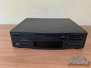 Продавам компакт диск плеър Sony CDP-M33 миди формат