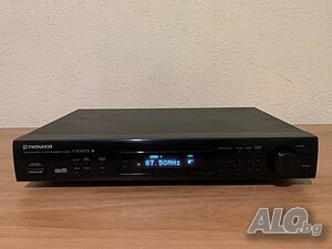 Продавам цифров стерео тунер Pioneer F-304RDS
