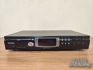 Продавам компакт диск плеър Philips CD713/20