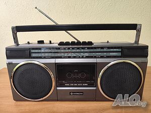 Продавам радиокасетофон Hitachi TRK-6880E