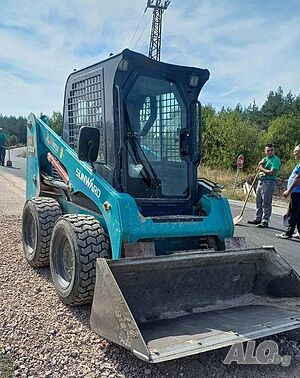 Употребяван мини челен товарач марка SUNWARD, модел SWL 2820
